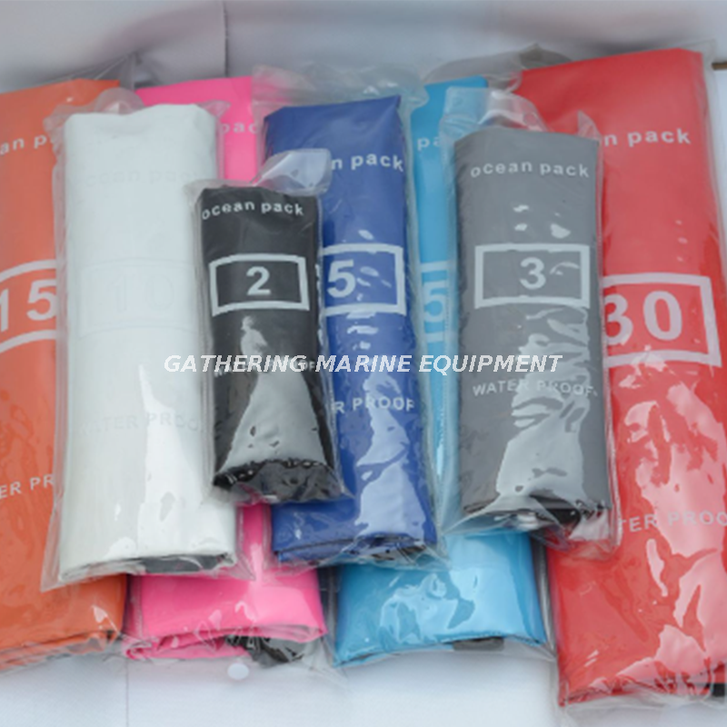 Wasserfester Packsack mit individuellem Logo für Outdoor-Sportarten 