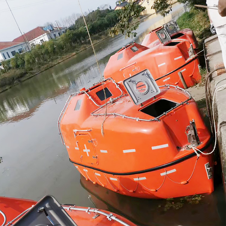 Rettungsboot-56 umschließen