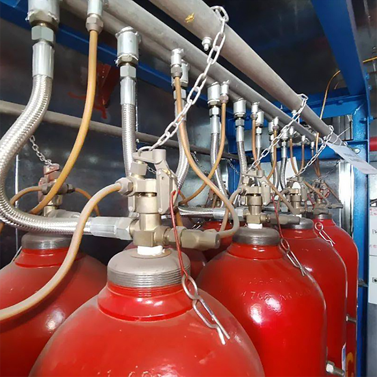 CO2-System zur Brandbekämpfung6