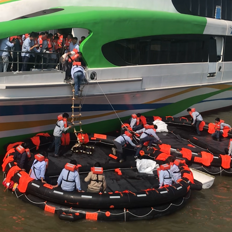 &Ouml;ffnen Sie das Rettungsflo&szlig;2